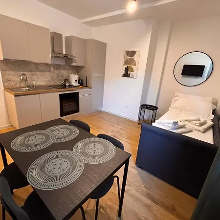 Cavour Loft - Modern House Bari